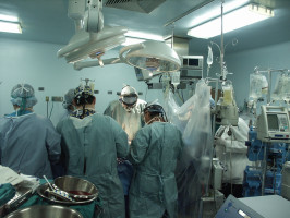 La cirugía radical por cáncer de próstata puede causar incontinencia pero la mayoría la superan tras el primer año