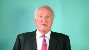 IEO to have a new Scientific Director at the end of the year when Prof Umberto Veronesi hands over the role to Prof Roberto Orecchia ( Prof Gordon McVie - ecancer and European Institute of Oncology, Milan, Italy )