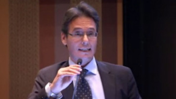 Radioterapia Intraoperatoria con Electrones (ELIOT) en Cáncer de Mama: Experiencia del Instituto Europeo de Oncología ( Dr Mattia Intra - Instituto Europeo de Oncología, Milán, Italia )