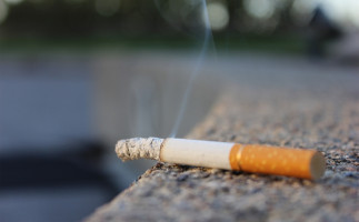 Quitting smoking is associated with reduced risk of bladder cancer in postmenopausal women