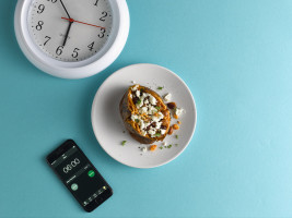 The best preoperative definition of cancer-related malnutrition depends on cancer type