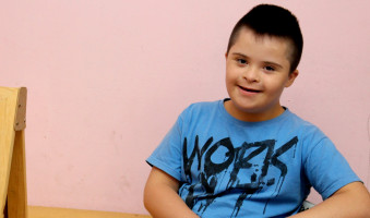 Genes related to down syndrome abnormalities may protect against solid tumours