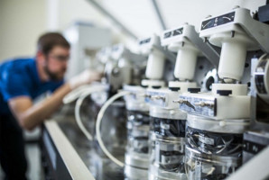 Cosmetic laser may boost effectiveness of certain anti-cancer therapies